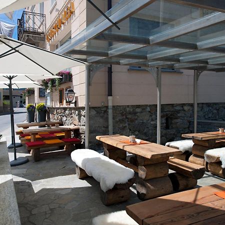 Hotel Crusch Alba Zernez Zewnętrze zdjęcie