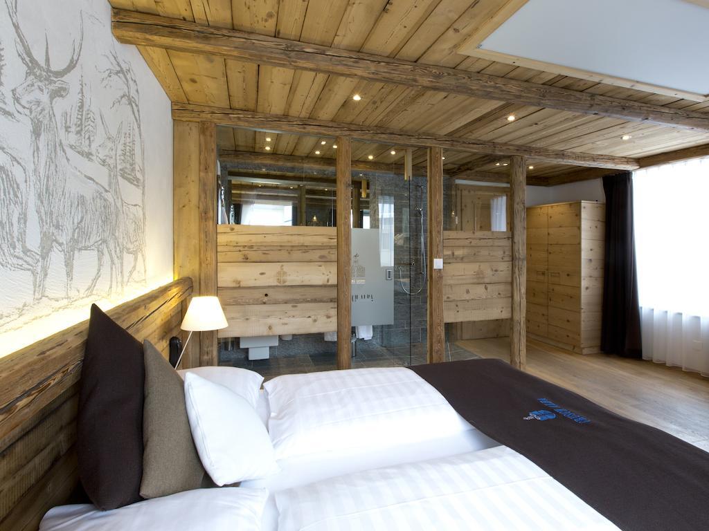 Hotel Crusch Alba Zernez Zewnętrze zdjęcie