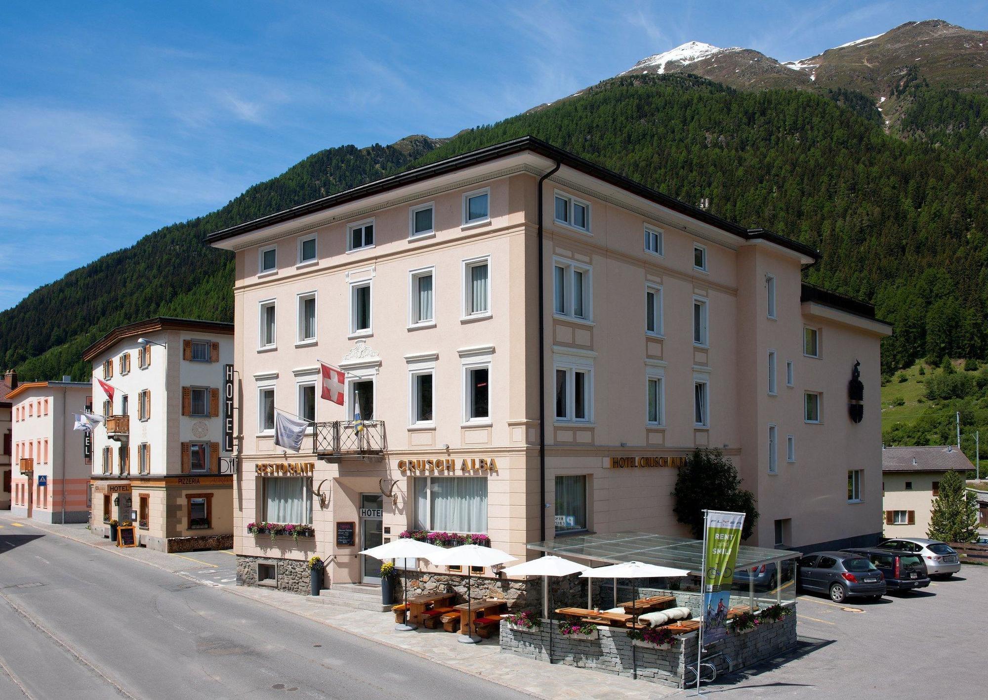 Hotel Crusch Alba Zernez Zewnętrze zdjęcie