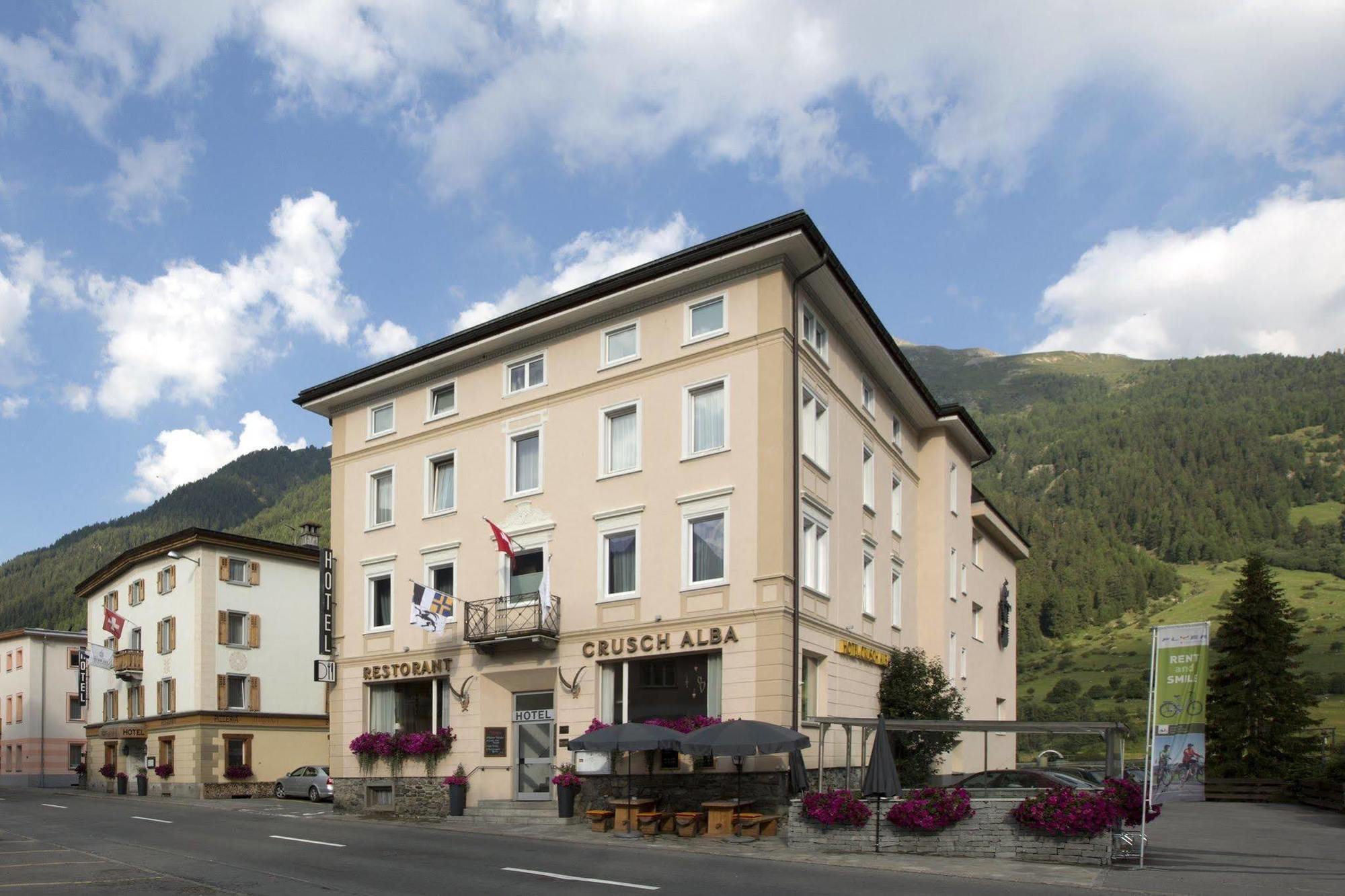 Hotel Crusch Alba Zernez Zewnętrze zdjęcie